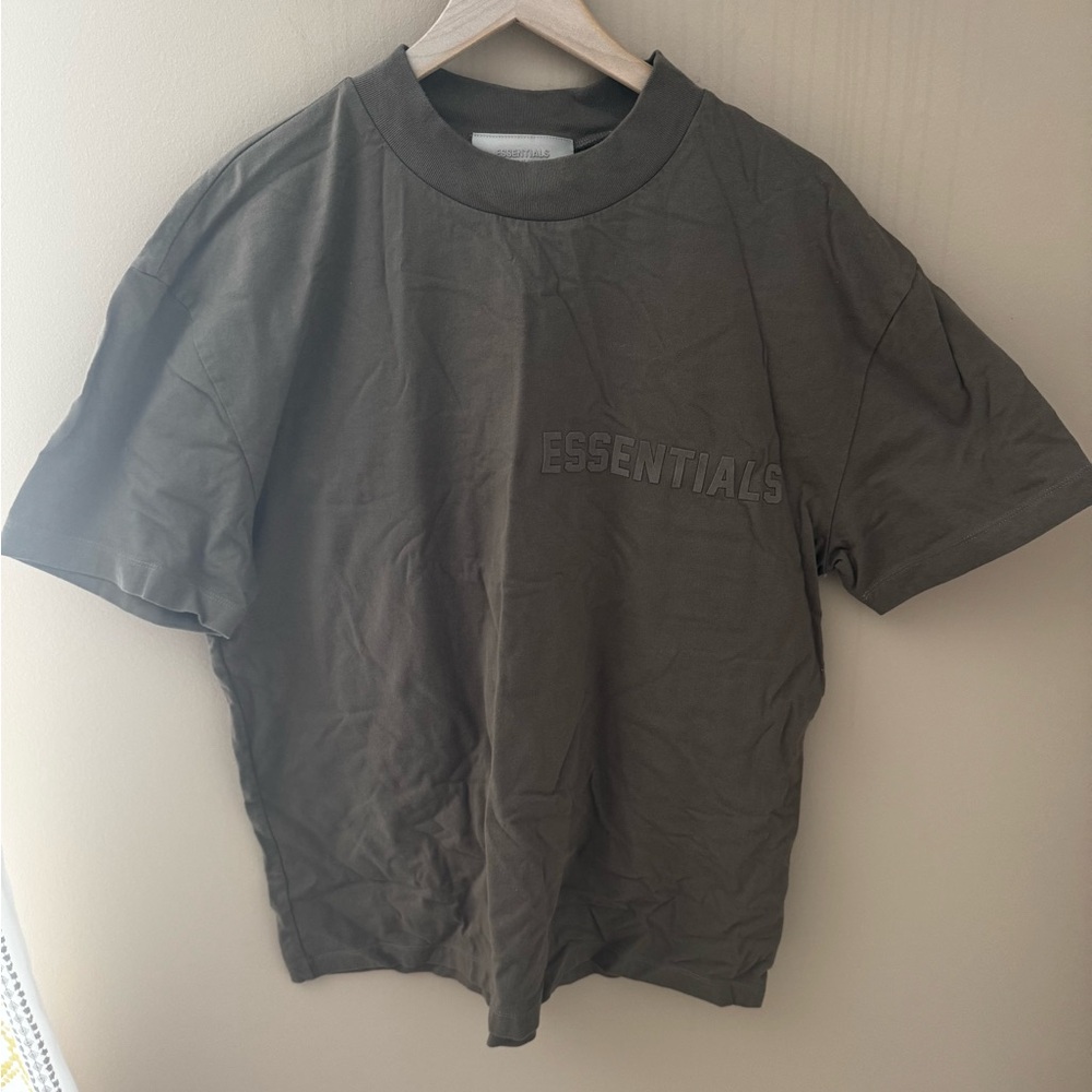 Essentials fear of god t shirt